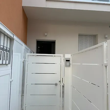Casa Mau Апартаменты Чивитанова-Марке
